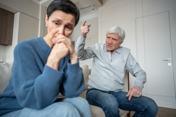Vignette Faire Face a L Agressivite Maladie Alzheimer 2